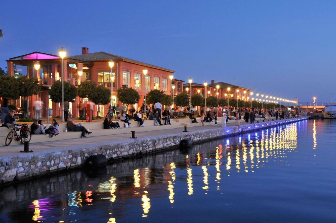 Seaside Apartment In Flisvos Marina Athene Buitenkant foto